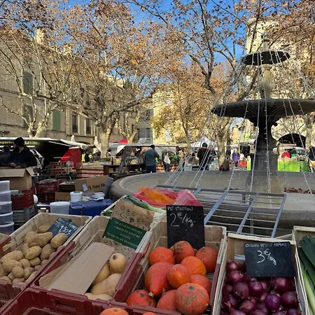 Uzes-la Maison Aux Petits Pas Casa vacanze