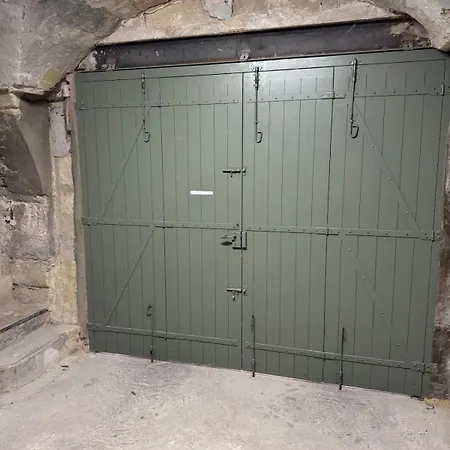 Uzes-la Maison Aux Petits Pas Nyaraló