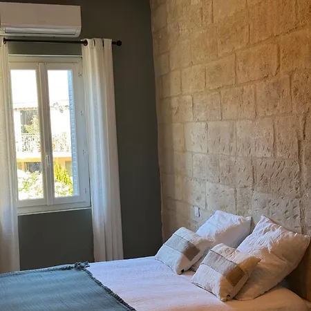 Uzes-la Maison Aux Petits Pas Casa vacanze *