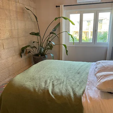 Uzes-la Maison Aux Petits Pas Casa vacanze *