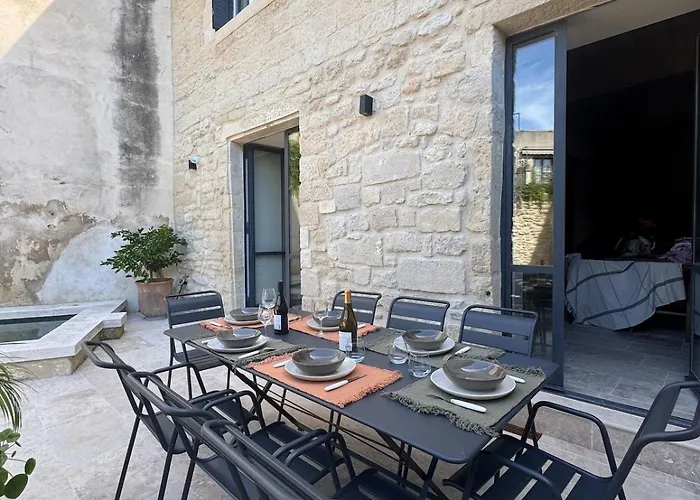 Σπίτι διακοπών Uzes-la Maison Aux Petits Pas *